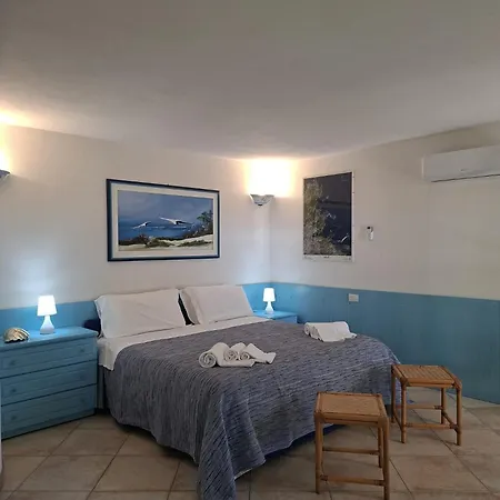 招待所 Sardegna E - Le 3*
